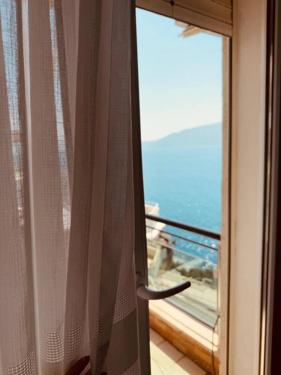 Blue Horizont * Vlore